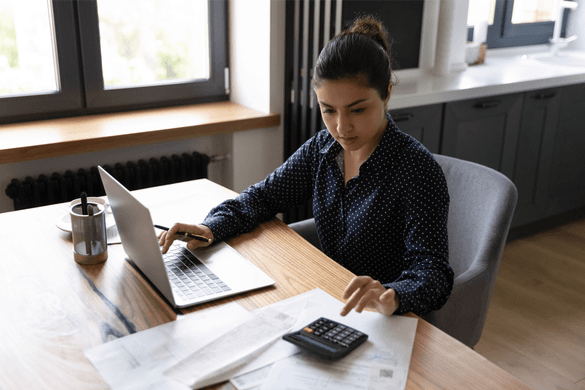 10 Benefits of Hiring a Remote Bookkeeper for Business