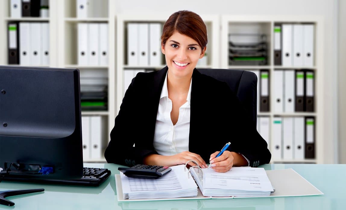 Tax accountant and Accounting Services for Fashion / Apparel